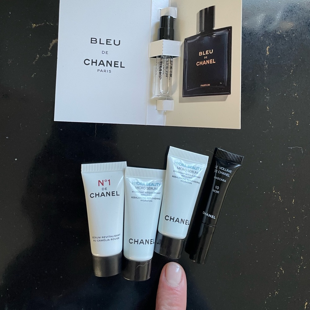CHANEL SAMPLES